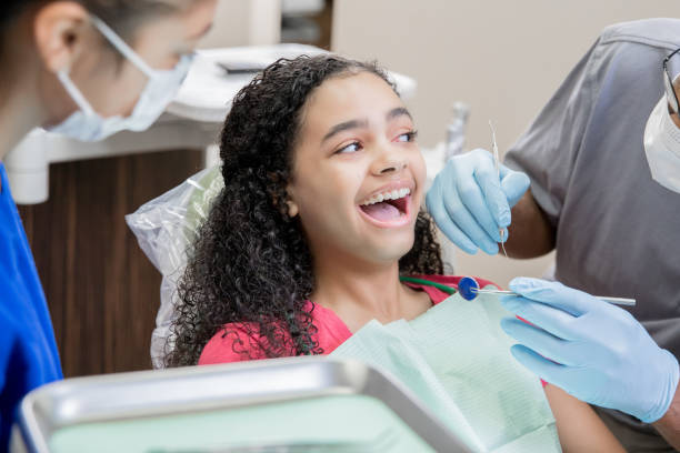 Best Emergency Dentist for Lost Fillings or Crowns in Northwoods, MO